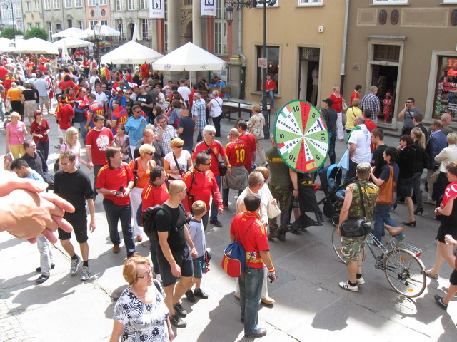 Kibice na Dlugiej_17