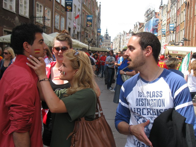 Kibice na Dlugiej_21