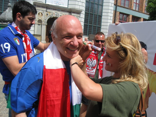 Kibice na Dlugiej_25