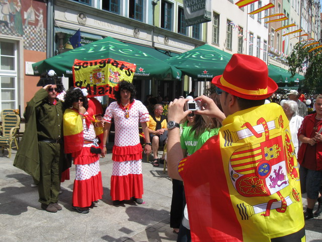 Kibice na Dlugiej_37