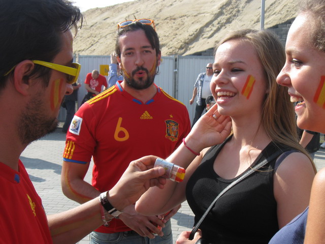 Kibice Hiszpanii i Wloch_24