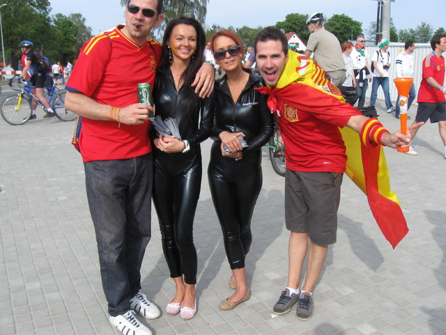 Kibice Hiszpanii i Wloch_40