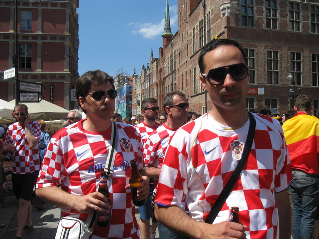 Kibice Hiszpanii i Chorwacji_44