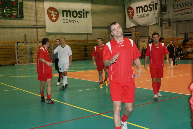 turniej charytatywny  grudzien 2012_13