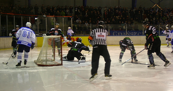 Stoczniowiec - Sanok 16.01.2011