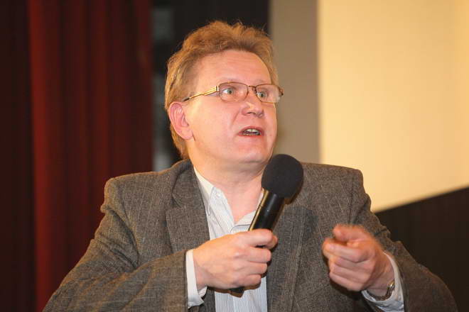 Premiera filmu o  SUW 