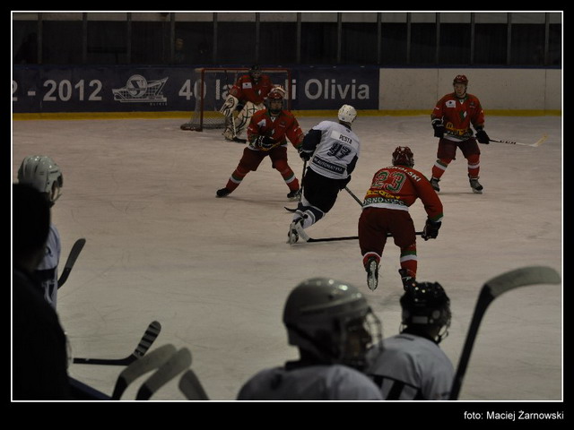 stoczniowiec - zaglebie_16