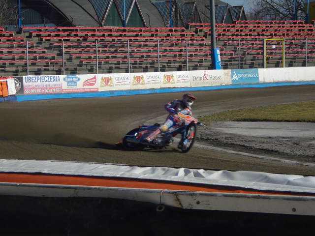 Trening żużlowców Wybrzeża 19-03-2011