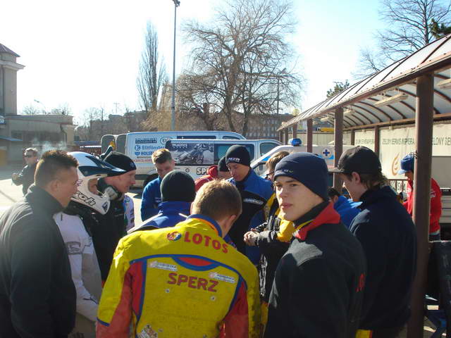 Trening żużlowców Wybrzeża 19-03-2011