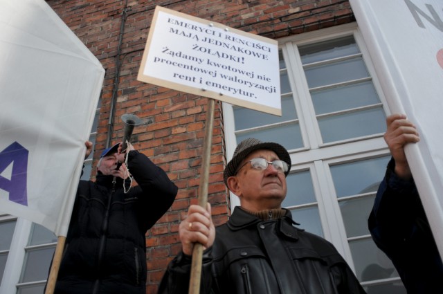 Protest Sekcji Emerytów i Rencistów NSZZ „Solidarność”
