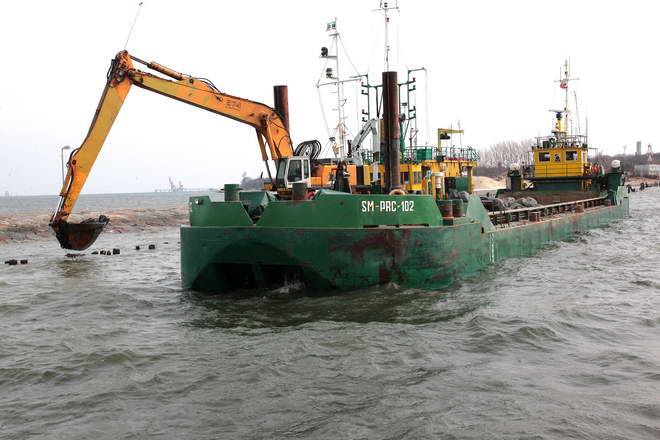 PRCiP przebudowuje wschodni falochron Portu Gdańsk