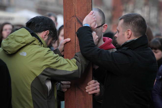 Gdanska Droga Krzyzowa 2011_16
