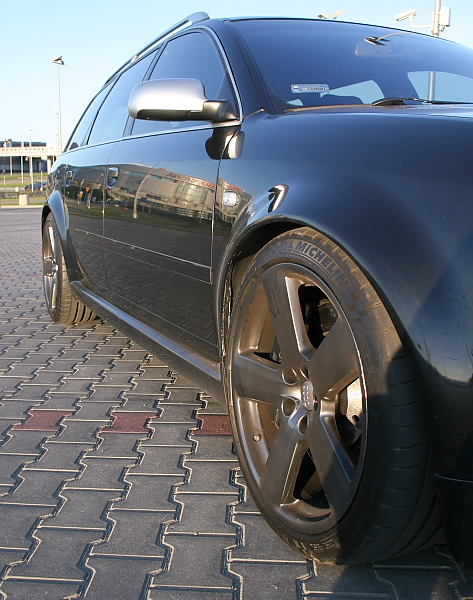 Samochodowe milosci Filipa Dylewicza_05