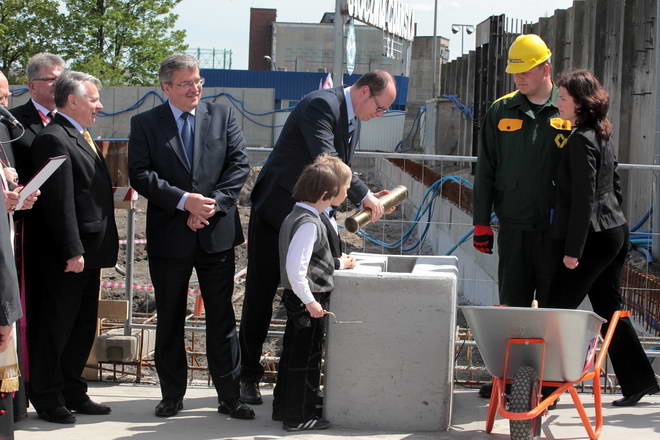 Wmurowanie kamienia wegielnego ECS_10