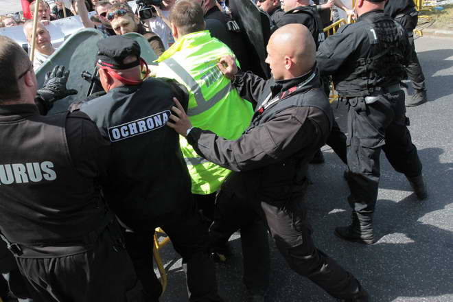 3 marsz pustych garnkow_06