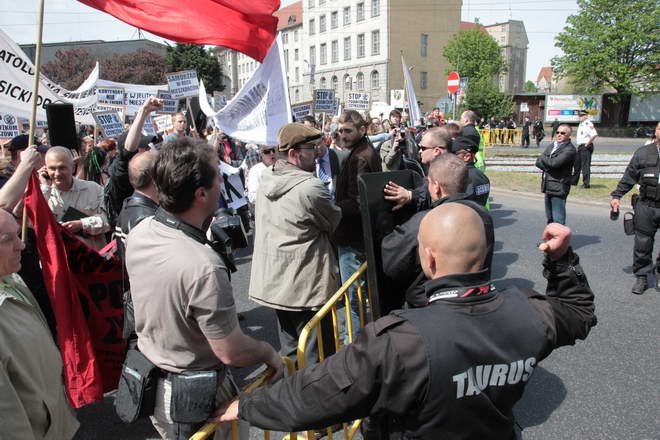 3 marsz pustych garnkow_11