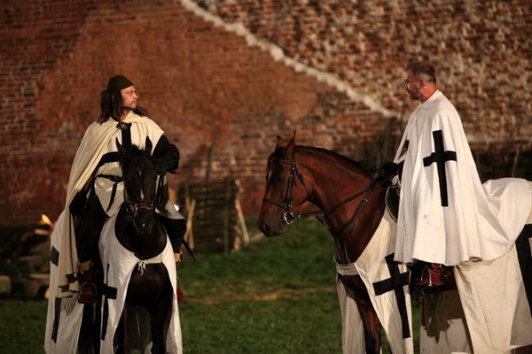 Widowisko Oblezenie_01