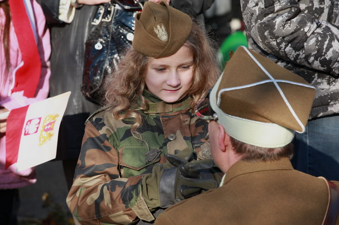 Obchody 11 listopada_01