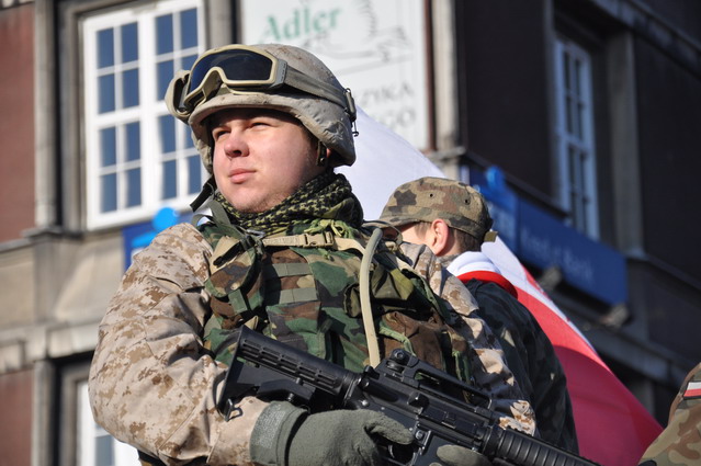 Obchody 11 listopada 2011_47