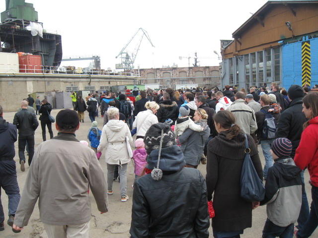 1025 wodowanie w Stoczni Gdansk_06