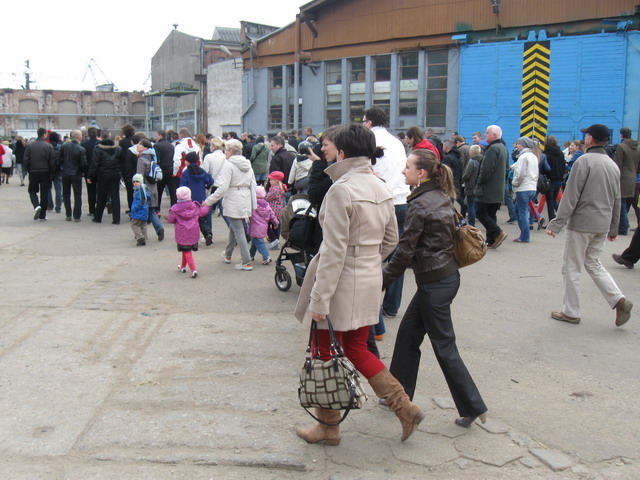 1025 wodowanie w Stoczni Gdansk_07