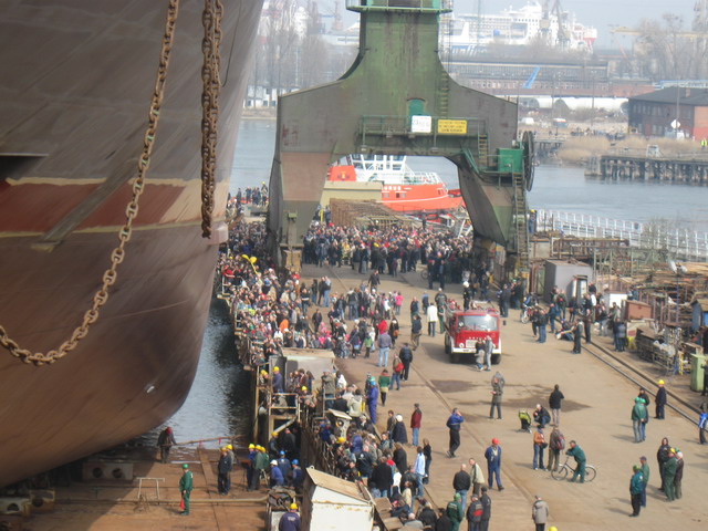 1025 wodowanie w Stoczni Gdansk_29