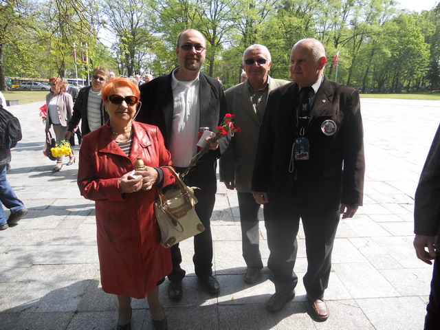 Cmentarz zolnierzy Armii Czerwonej 2012 rok_09