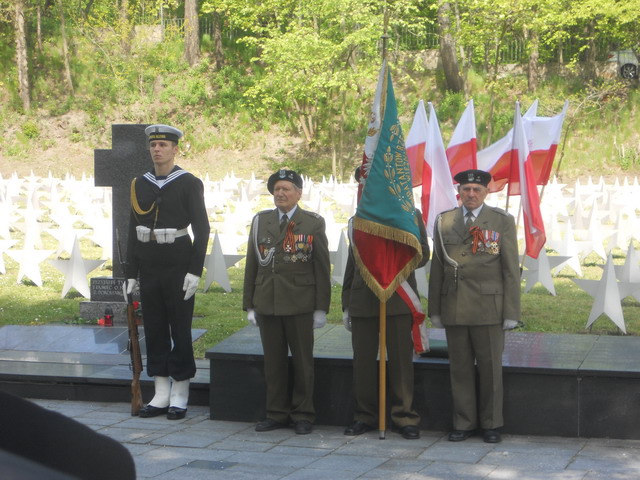 Cmentarz zolnierzy Armii Czerwonej 2012 rok_11