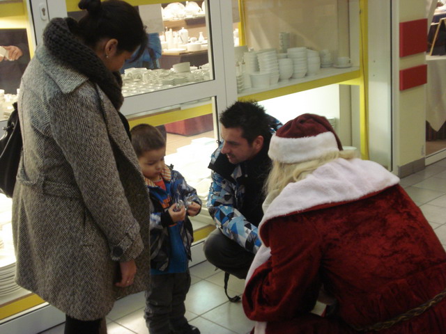 mikolaj top shopping_13