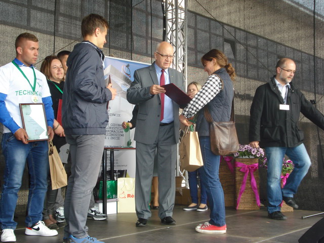 wiosna w ogrodzie 2015_219