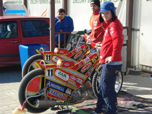 Trening żużlowców Wybrzeża 19-03-2011