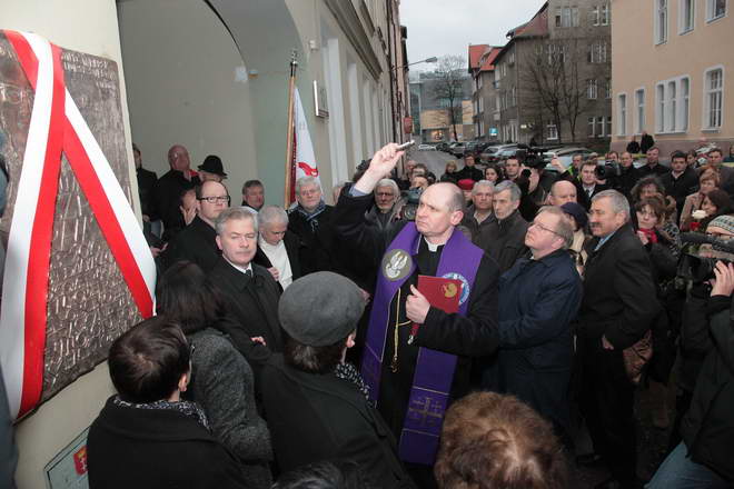 Odsloniecie tablic Walentynowicz i Rybickiego_6