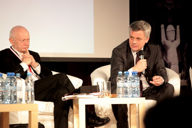 Debata o ACTA_26