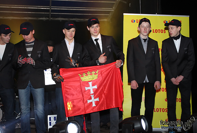 Prezentacja druzyny 2012_24