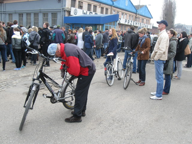 1025 wodowanie w Stoczni Gdansk_03