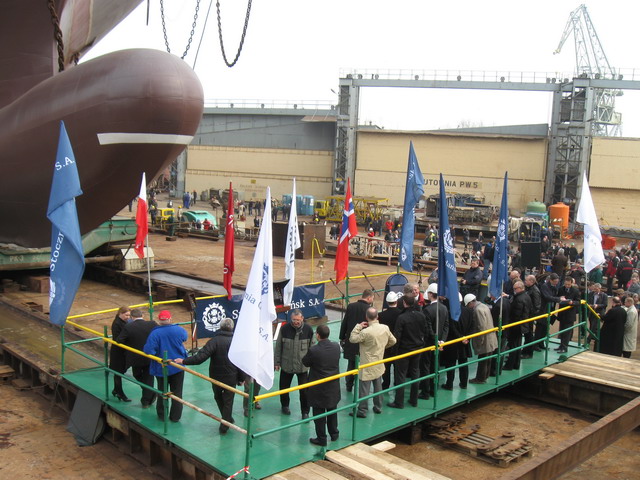 1025 wodowanie w Stoczni Gdansk_23