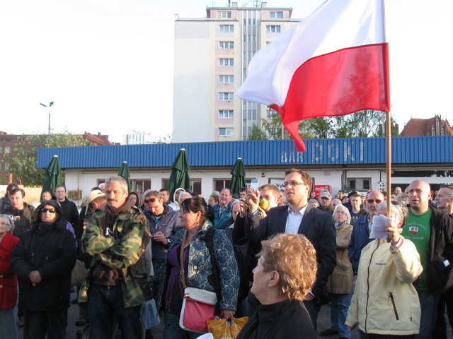 Happening pod brama Stoczni_07