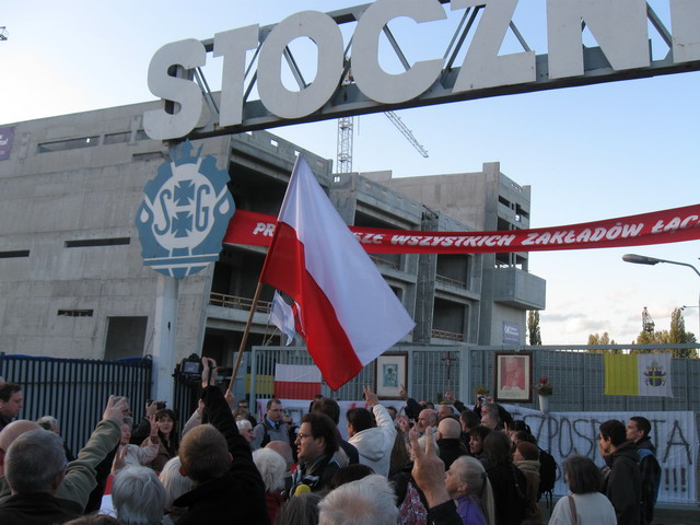 Happening pod brama Stoczni_26